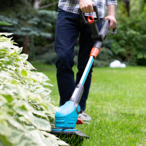 How to Get High-Paying Lawn Care Customers (And Retain Them)